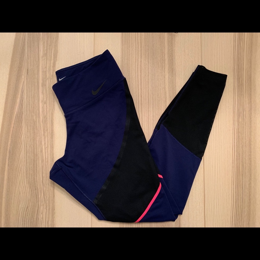 Nike leggings